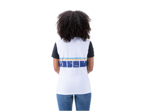 B23-FS212-W4-0M-23-FS-women-T-shirt-Tarrant-EU-Studio-004_Tablet