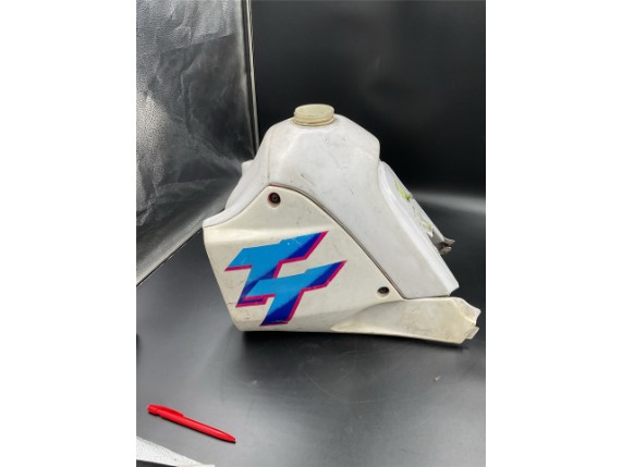 c3d3e142a95f4dab855fb79578a28ab1