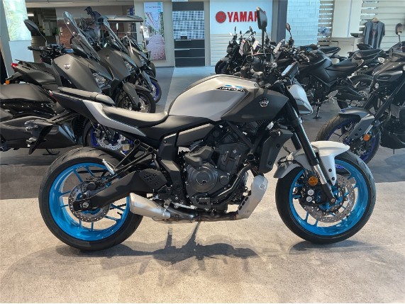 ee17b55a8a694767818de14a27173da4