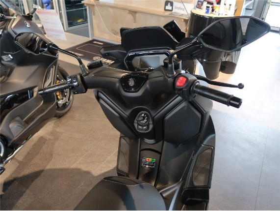 Yamaha XMAX 300, 0016425