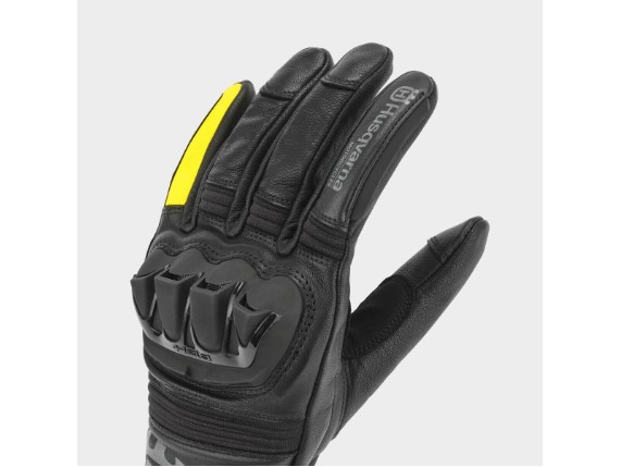 pho_hs_pers_vs_3hs25000350x_pilen_gloves__2___sall__awsg__v2