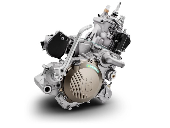 pho_nmon_73469_te_150i_2021_engine_front__sall__awsg__v1