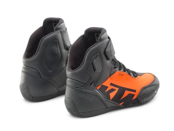 pho_pw_pers_rs_483037_3pw23000120x_faster_3_wp_shoes_back_street_equipment__sall__awsg__v1