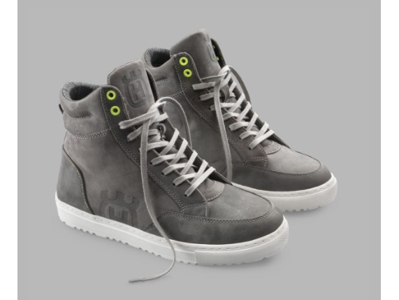 pho_hs_pers_vs_56034_3hs181020x_urban_playground_shoes__sall__awsg__v1
