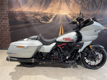 FLTRXSTSE Road Glide CVO ST