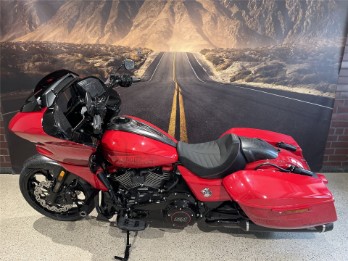 FLTRXSTSE Road Glide CVO ST