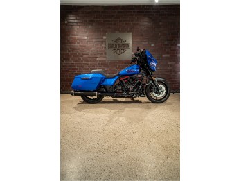 FLHXSTSE CVO STREET GLIDE ST