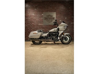 FLTRXSE Road Glide CVO