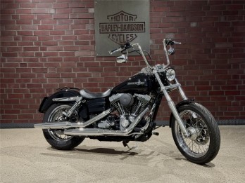 FXDC Dyna Super Glide Custom