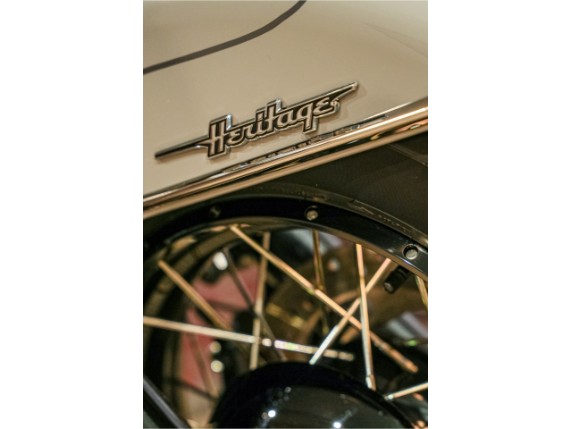 HARLEY-DAVIDSON FLHC Softail Heritage Classic, 0017519