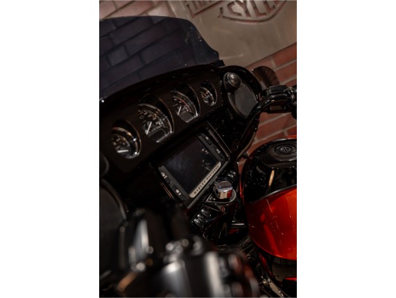 HARLEY-DAVIDSON FLHXSE Street Glide CVO, 0017967