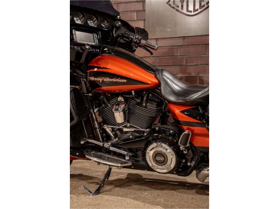 HARLEY-DAVIDSON FLHXSE Street Glide CVO, 0017967