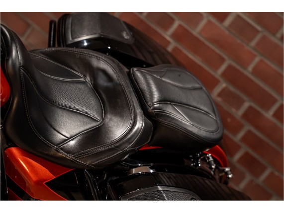 HARLEY-DAVIDSON FLHXSE Street Glide CVO, 0017967