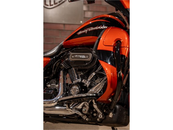 HARLEY-DAVIDSON FLHXSE Street Glide CVO, 0017967