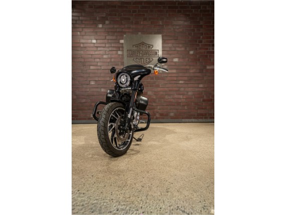 HARLEY-DAVIDSON FLSB Softail Sport Glide, 0017904