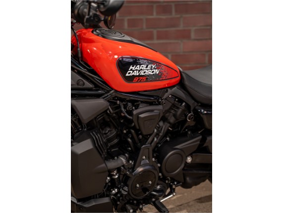 HARLEY-DAVIDSON RH975 Nightster 975T, 0017633