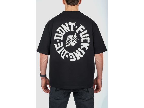 Luke-Oversized-T-shirt-unisex-Dont-Die2