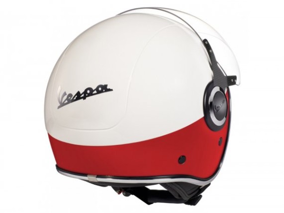 Vespa Helm hinten