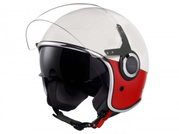 Vespa Helm vorne