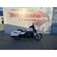 FLHX Street Glide White Onyx P