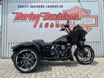 FLTRT Road Glide 3