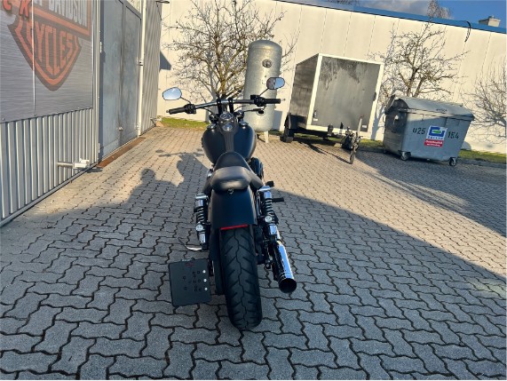 06dad217db2b470a8ae38405bcb7a778