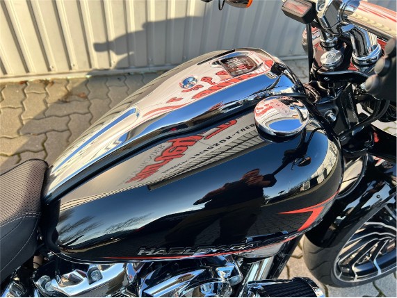 10743f629fc84f1cb540867903c4b97c