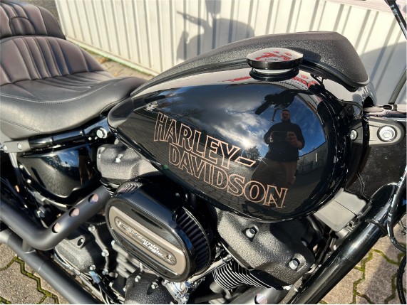 11a980a6406440539c25ed71d94a6091