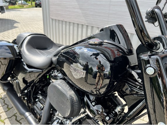 197e00a1ca9a4b95bc218e6d5ffcc8fe