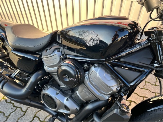 1df2943848e54d9d8a0b5878d83beb56