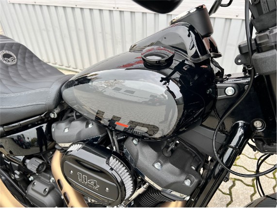 1e7e659ff9284561974895919146ba54