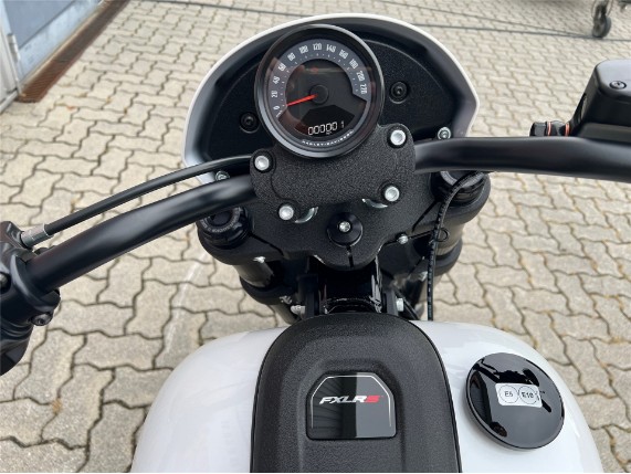 3a3f7f31bd374206a00aadd7c18cc9bb