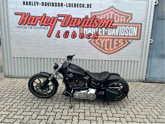 4117d3857d214e639e438d2224329639