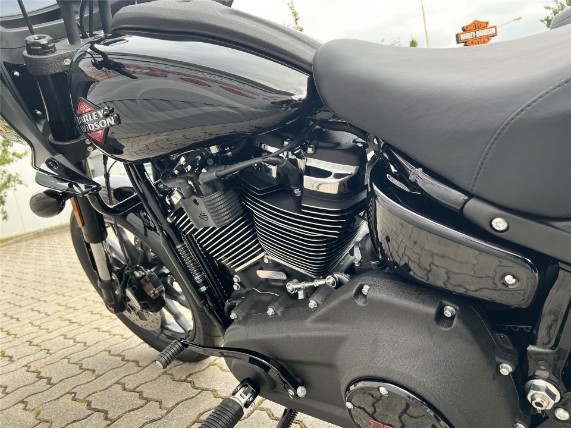 4b204ec1f5a14a07b7ecc297cf0a19ff