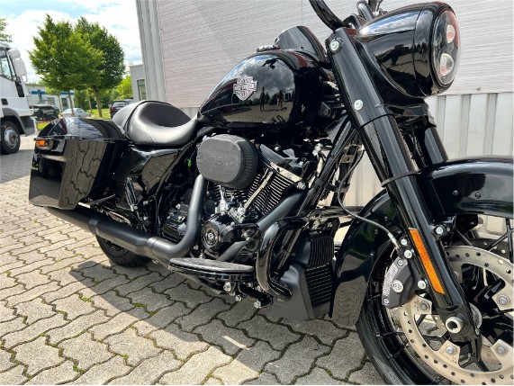 55eed0c2e8a24e41a0e3f9f1eed64e49