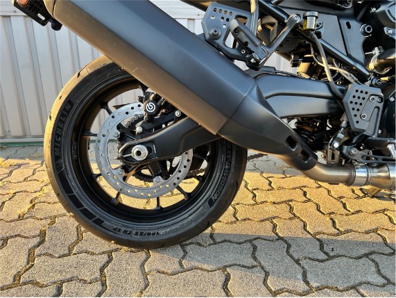 5a746af878564b049fa1ddad25cb09cd