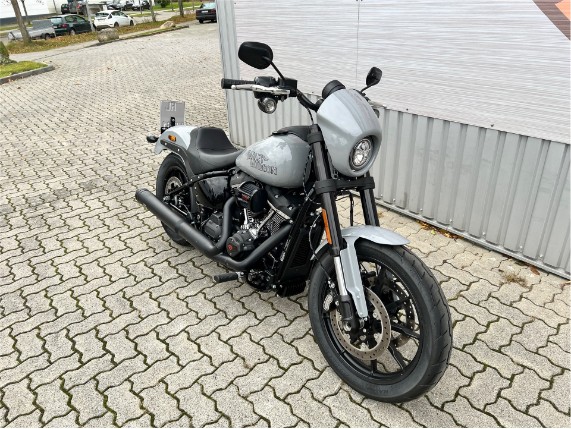 5b3fb9d2b8e5481bb89ab5df94b997c6