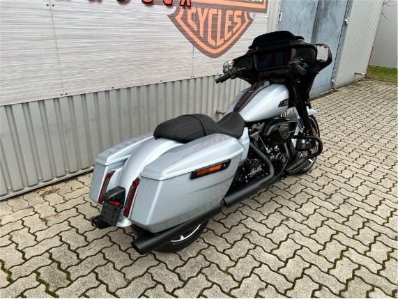 6d8c2dc71fb04bd6af12b07271310c9f