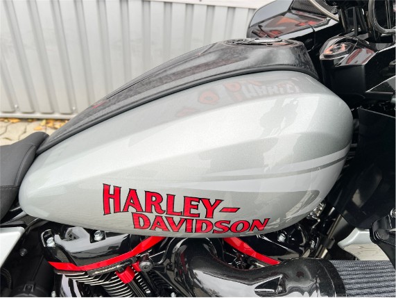 7d64ae772b984e6ba65f96224c488413