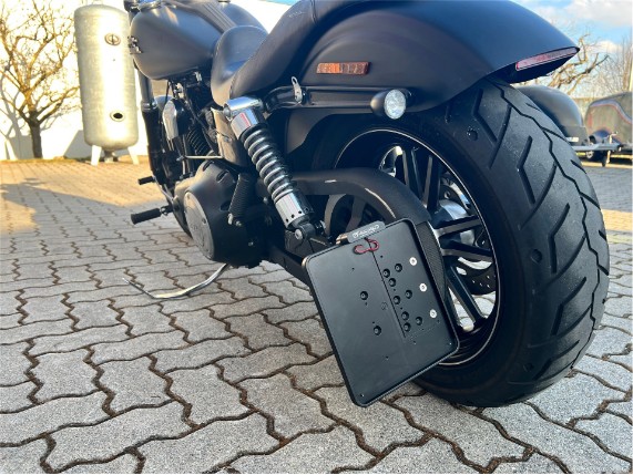 7f3f307728554a98bfa427d4d3d51a75