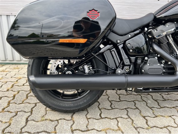 89306293e94249bead1feb18c53c3d20