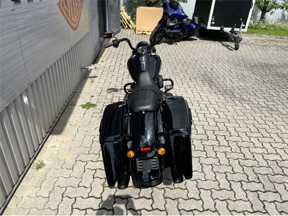 9c5c374ca67744408bb276d922959bc1