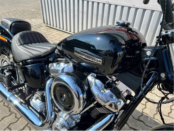 d239a1af775d4e00aeb266dbfa4b5955