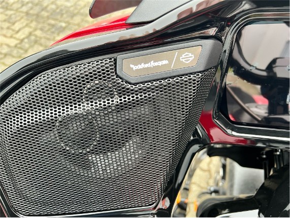 e0a61fec18d14aa9bbd13b9c52f6d1bf