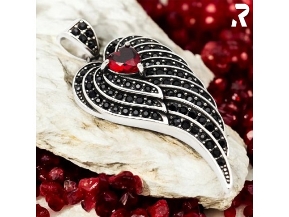 Fluegel Anhaenger Engel Herz Kettenanhaenger mit schwarzen und roten Schmucksteinen Engelschmuck  Rockyfy 02