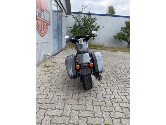 Harley-Davidson FLSB Sport Glide GAUNT GRY MT, 5HD1YMJ42NS058085