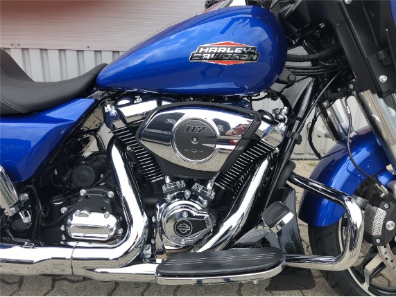 Harley-Davidson Street Glide, 0003437