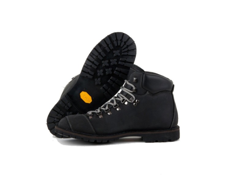 magellan and mulloy boots