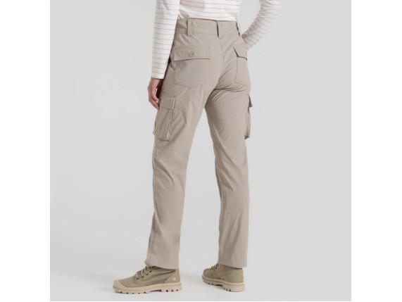 CWJ1383_KD7_02_bynder_defined_type_model_021705204478