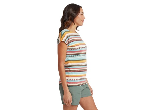 Sherpa Neha T-Shirt in Evergreen Indreni